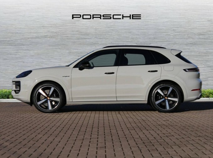 Porsche Cayenne Cayenne Four Wheel Drive  #3