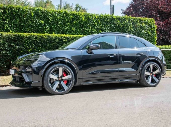 Porsche Macan Pdk Euro 6 Black #10
