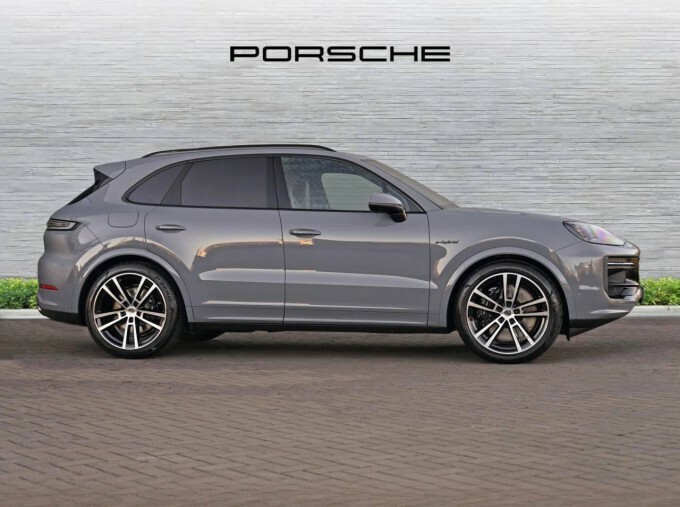 Porsche Cayenne Cayenne Four Wheel Drive Grey #3