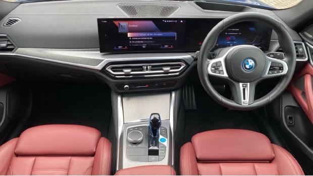 BMW i4 M50 83.9Kwh OV72CGU Blue #4
