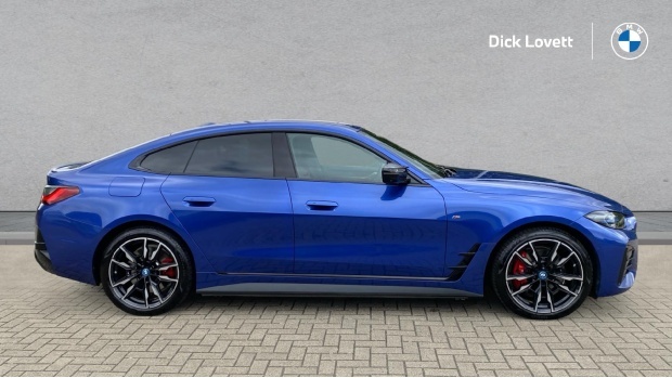 BMW i4 M50 83.9Kwh OV72CGU Blue #3