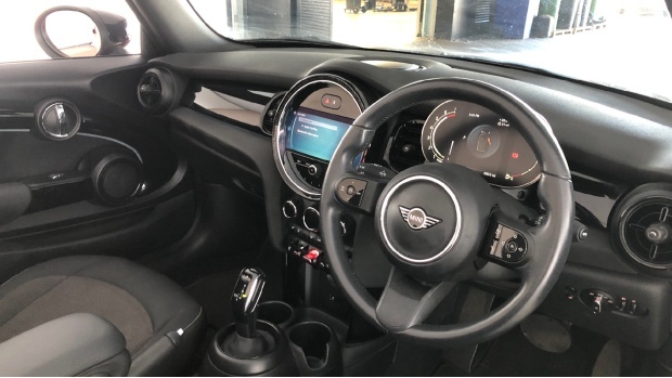 Mini Convertible Cooper Classic Steptronic Euro 6 Red #6