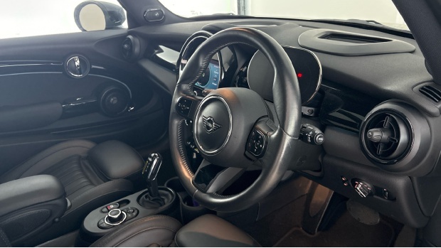 Mini Electric Cooper Se 32.6Kwh Level 3 3-Door Green #6