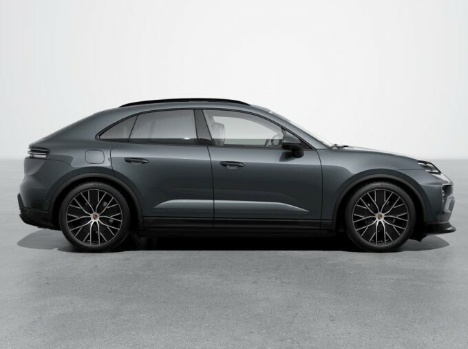 Porsche Macan 100Kwh 4 4Wd 5-Door Grey #6
