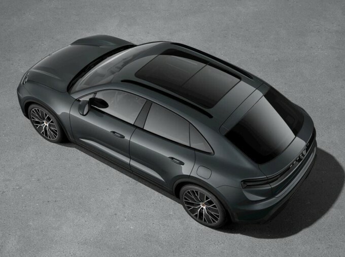 Porsche Macan 100Kwh 4 4Wd 5-Door Grey #4