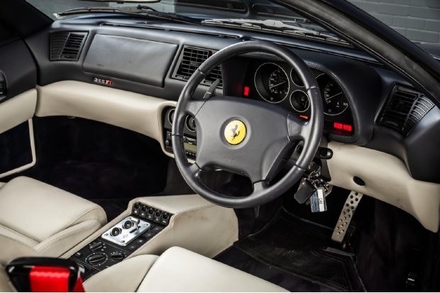 Ferrari 355 F1 Coupe Red #33