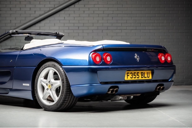 Ferrari 355 F1 Coupe Red #30