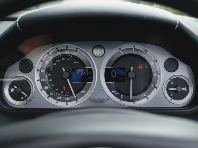 Aston Martin Vantage 2013 4.7 V8 Roadster 420 Bhp White #6