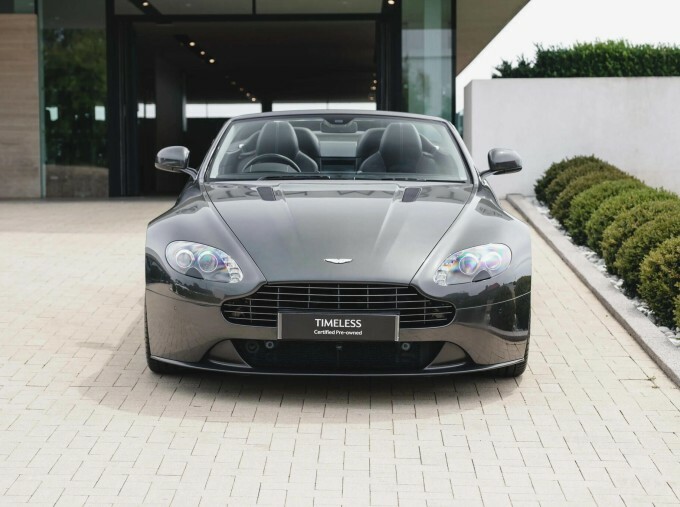 Aston Martin Vantage 2013 4.7 V8 Roadster 420 Bhp White #9