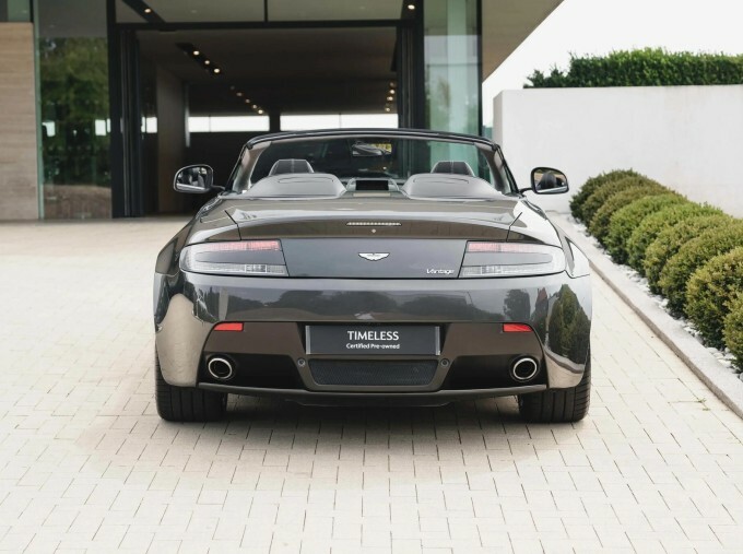 Aston Martin Vantage 2013 4.7 V8 Roadster 420 Bhp White #14