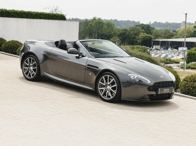 Aston Martin Vantage 2013 4.7 V8 Roadster 420 Bhp White #1