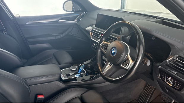 BMW iX3 80Kwh M Sport Pro 5-Door Blue #6