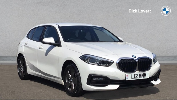 BMW 1 Series 118I Se Dct Euro 6 5-Door White