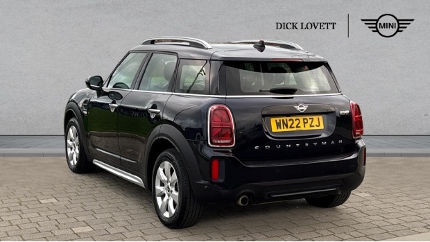 Mini Countryman Cooper Classic Euro 6 5-Door Black #2