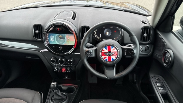 Mini Countryman Cooper Classic Euro 6 5-Door Black #5