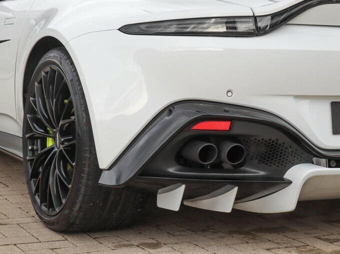 Aston Martin Vantage V8 Roadster Grey #19