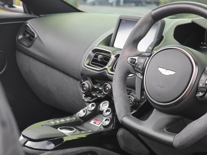Aston Martin Vantage V8 Roadster Grey #23