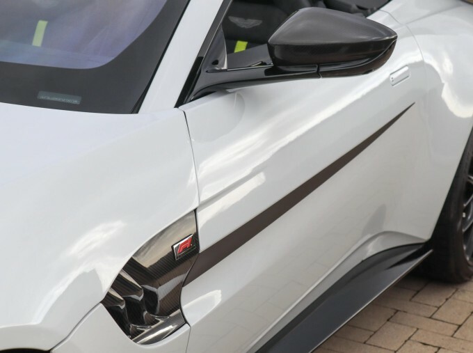 Aston Martin Vantage V8 Roadster Grey #14