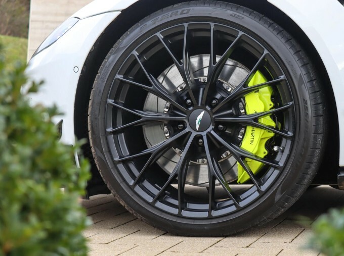 Aston Martin Vantage V8 Roadster Grey #12
