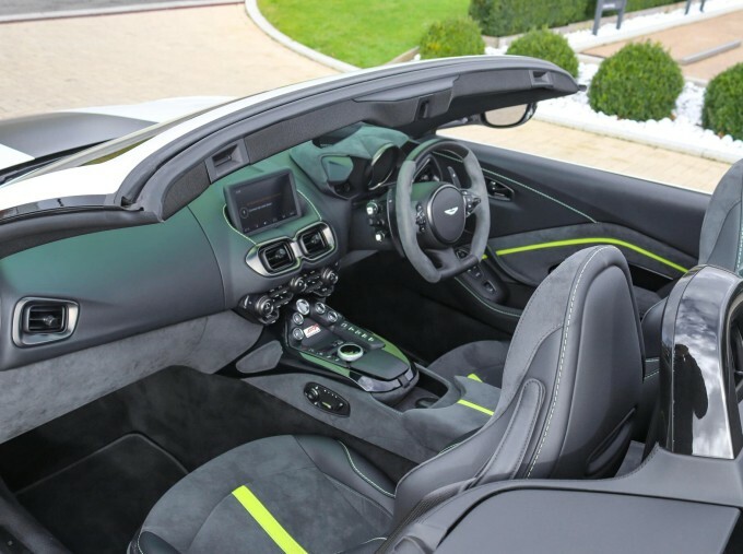 Aston Martin Vantage V8 Roadster Grey #30