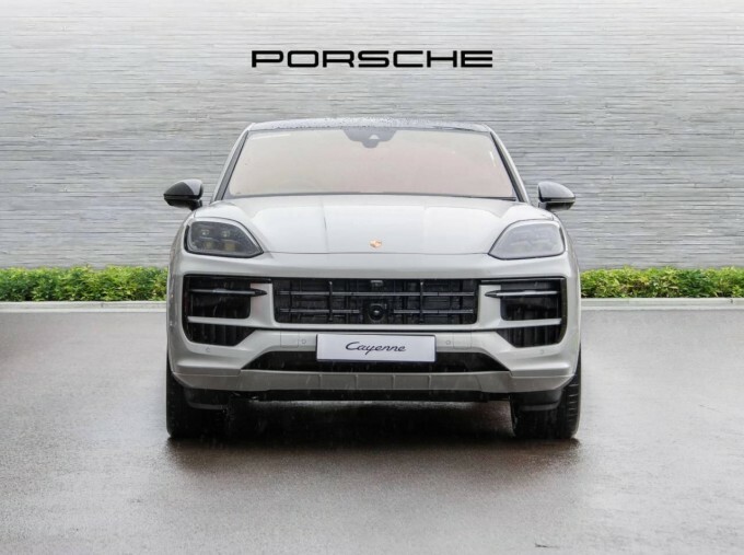Porsche Cayenne 3.0 V6 E-hybrid 25.9Kwh Black Edition Tiptronics 4 #6