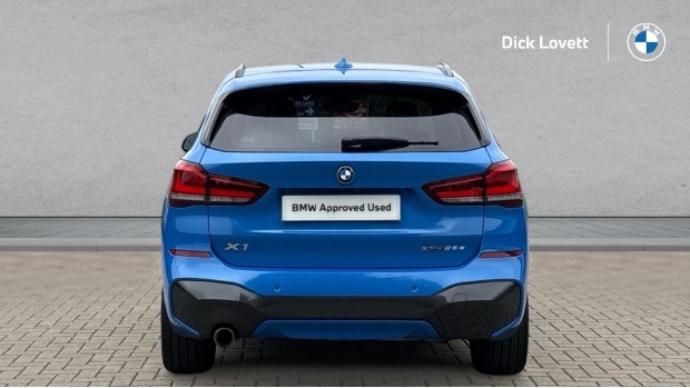 BMW X1 Sdrive 18D Xline Step White #15