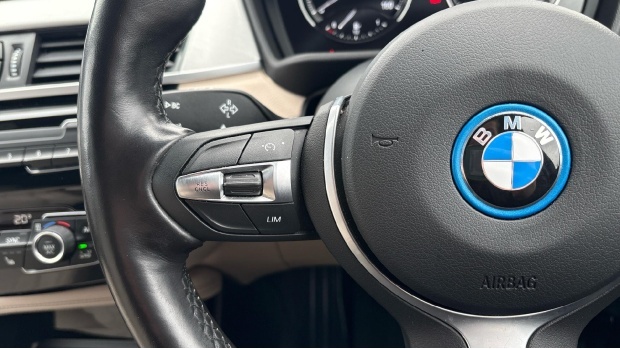 BMW X1 Sdrive 18D Xline Step White #17