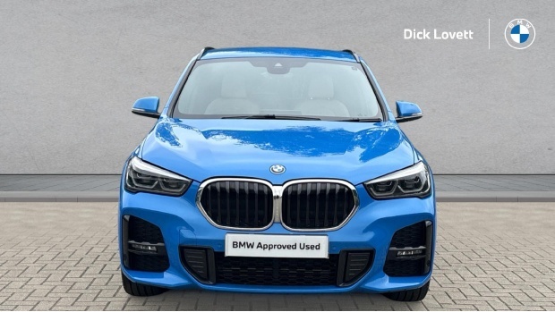 BMW X1 Sdrive 18D Xline Step White #16