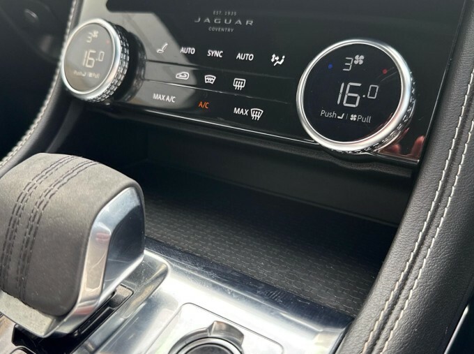 Jaguar F-Pace 2.0 D200 Mhev R-dynamic Se Suv Awd  #26