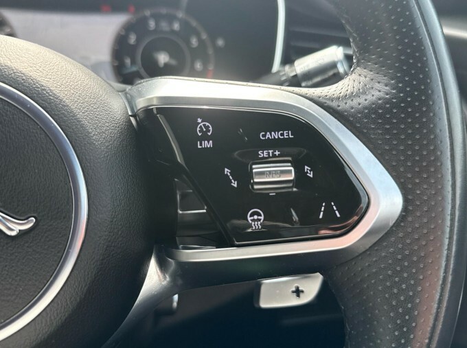 Jaguar F-Pace 2.0 D200 Mhev R-dynamic Se Suv Awd  #24