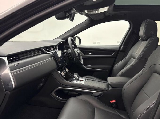 Jaguar F-Pace 2.0 D200 R-dynamic Hse Black Awd 2024 Blue #20