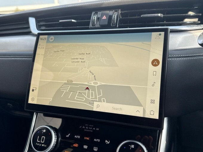 Jaguar XF 2.0 D200 R-dynamic Hse  #11