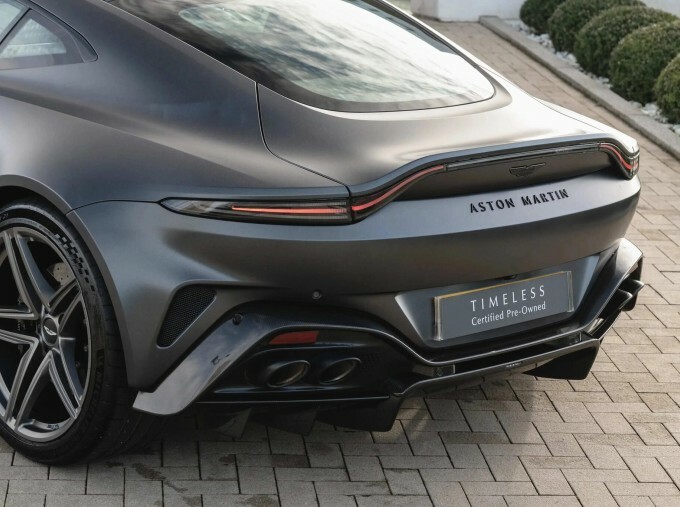 Aston Martin Vantage 4.0L V8 Coupe Black #21