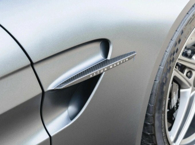 Aston Martin Vantage 4.0L V8 Coupe Black #15