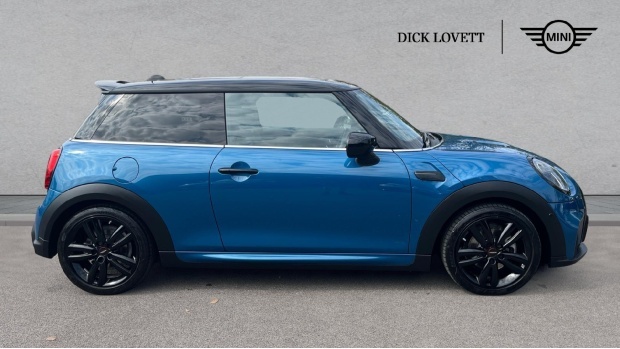 Mini Hatch Cooper Sport Steptronic Euro 6 3-Door Blue #3