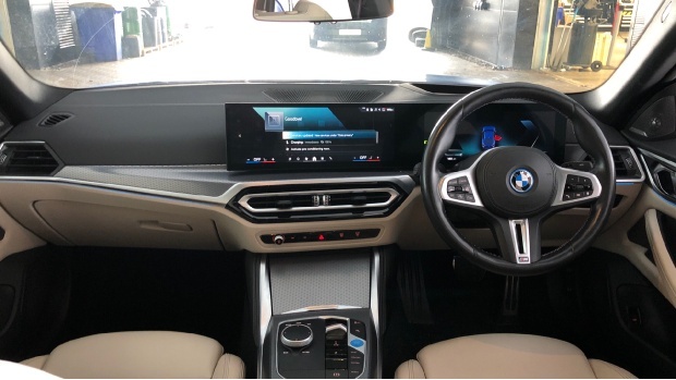 BMW i4 M50 83.9Kwh CL73VPV Blue #4