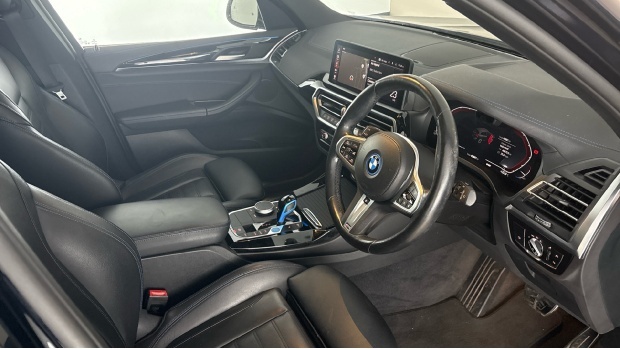 BMW iX3 80Kwh M Sport 5-Door Black #6