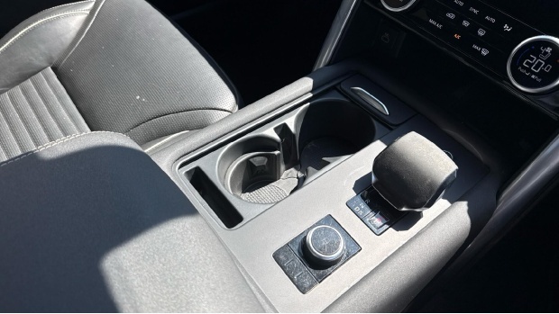 Land Rover Discovery D300 Dynamic Hse Black #28