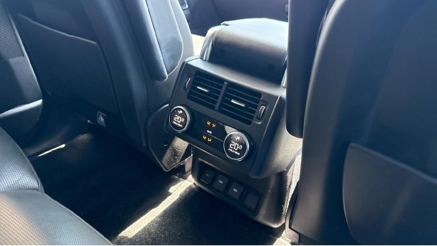Land Rover Discovery D300 Dynamic Hse Black #18