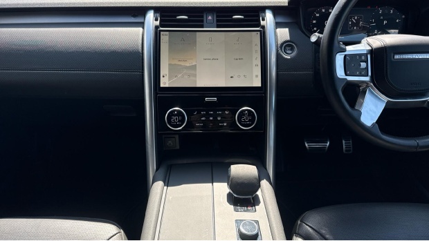 Land Rover Discovery D300 Dynamic Hse Black #14