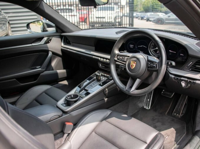 Porsche 911 3.0T 992 Carrera Pdk Euro 6 2-Door Black #4