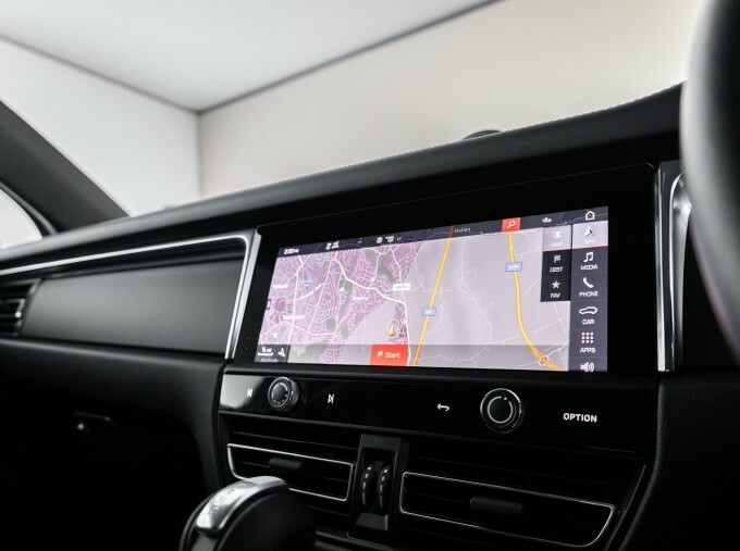 Porsche Macan 300Kw 4 100Kwh Grey #19