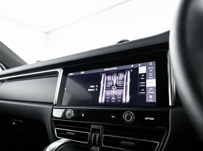 Porsche Macan 300Kw 4 100Kwh Grey #21