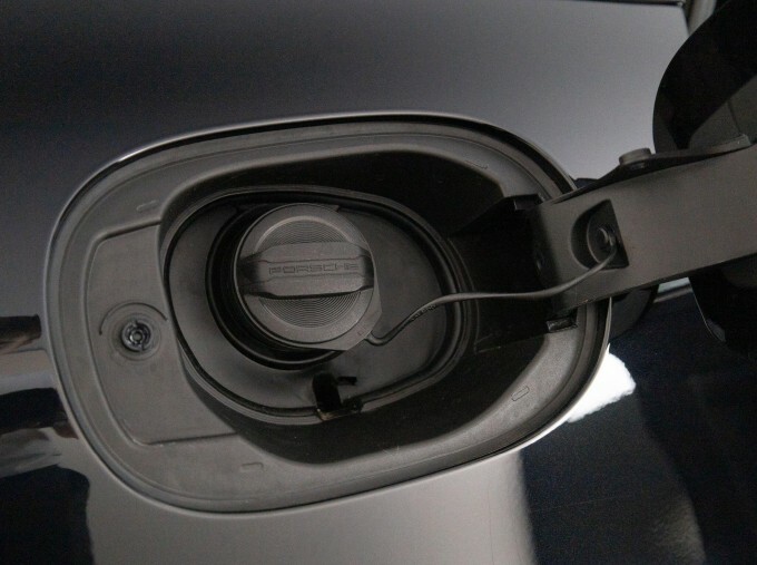 Porsche Macan 300Kw 4 100Kwh Grey #15