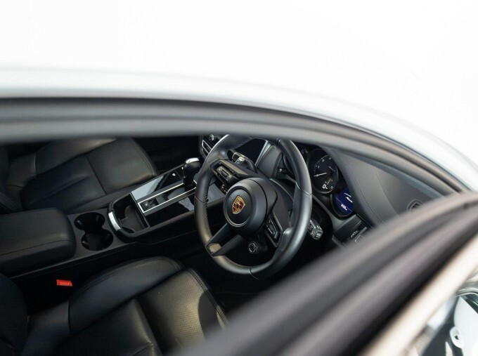 Porsche Macan 300Kw 4 100Kwh White #8