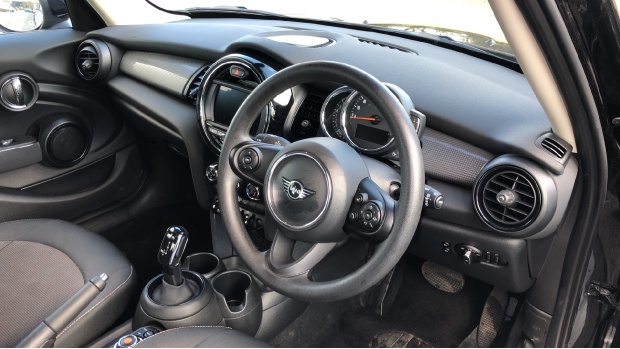 Mini Hatch Cooper Classic Steptronic Euro 6 FH69NFY Black #6