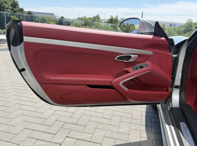 Porsche 718 Boxster Petrol Red #40