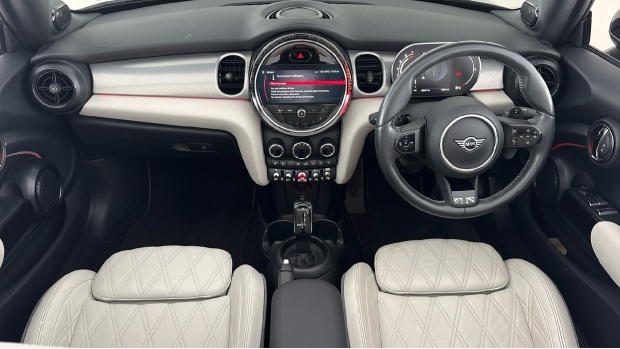 Mini Convertible 2.0 Cooper S Exclusive Steptronic Euro 6-Door Black #4