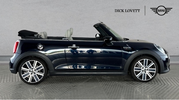 Mini Convertible 2.0 Cooper S Exclusive Steptronic Euro 6-Door Black #3