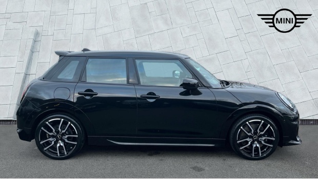 Mini Hatch 2.0S Sport Steptronic Euro 6 5-Door Black #3